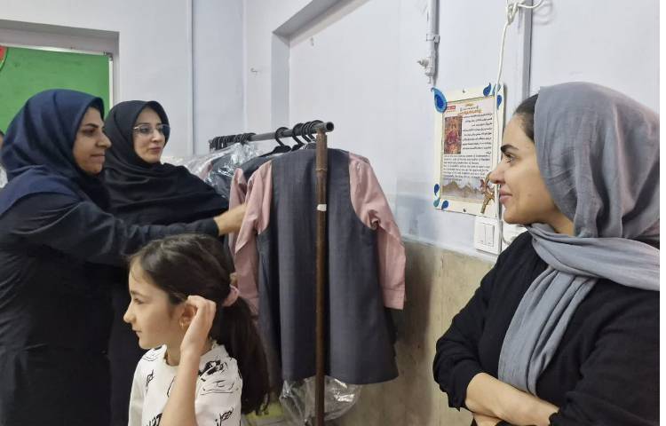 تحویل لباس فرم و سایزگیری لباس ورزشی 4