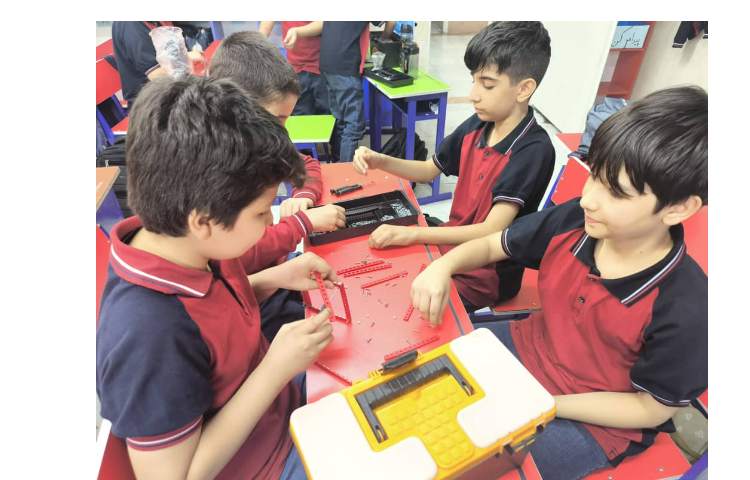 تحویل پک ها و ساخت سازه ی قاب عکس 4