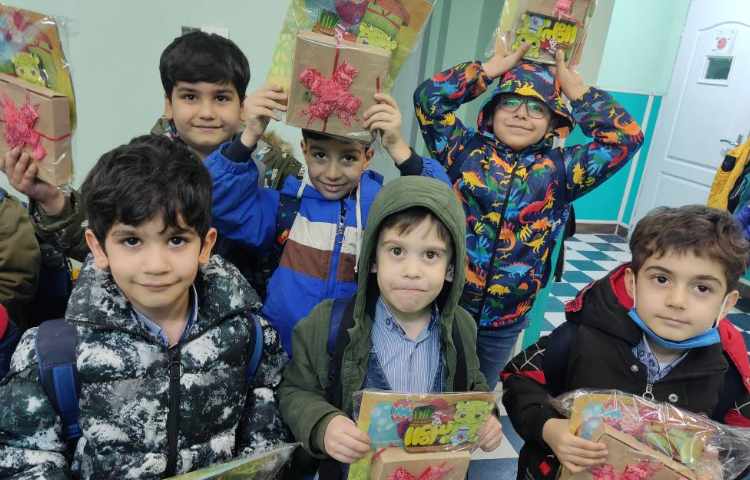 تحویل پک هدیه عیدانه 1