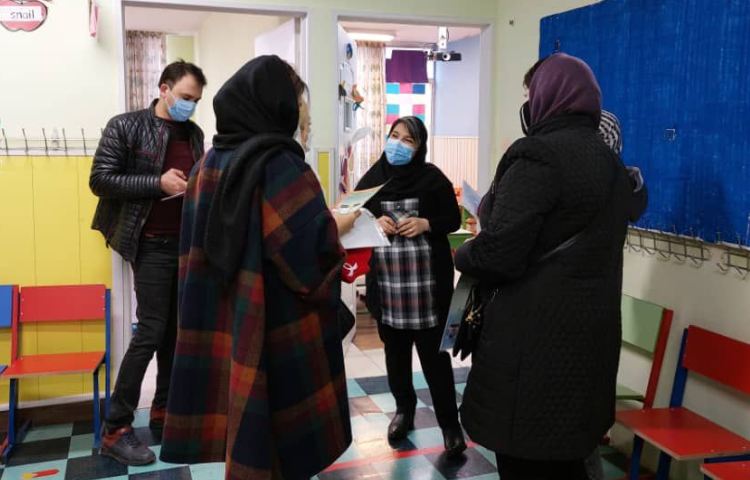 تحویل کارنامه نیمسال اول تحصیلی 10