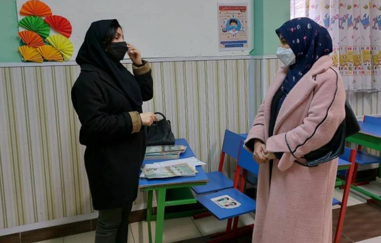 تحویل کارنامه نیمسال اول تحصیلی 5