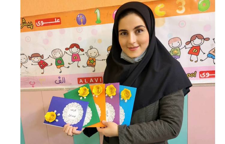 تحویل کارنامه های نوبت اول 7