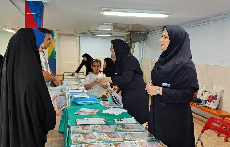 تحویل کارنامه ی نیم سال دوم و جشنواره ی جایزه ها 5