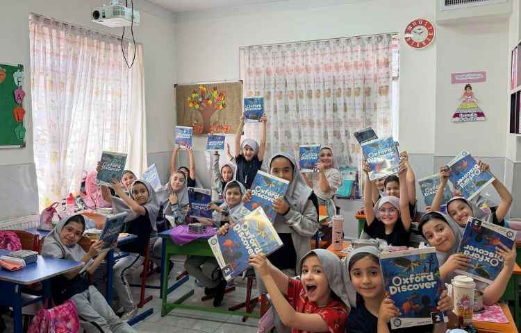 تحویل کتاب‌های زبان انگلیسی 4