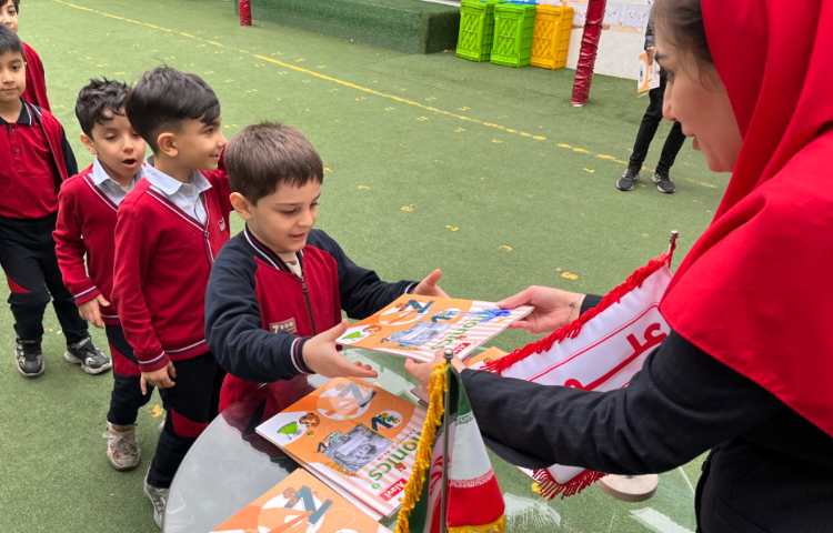 تحویل کتاب‌های ALV Phonics 2 1