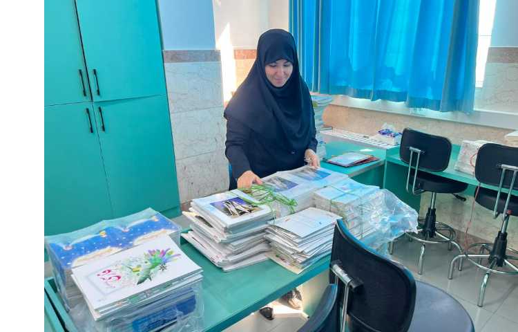 تحویل کتب، آماده سازی لباس فرم و مقدمات سال تحصیلی جدید 12