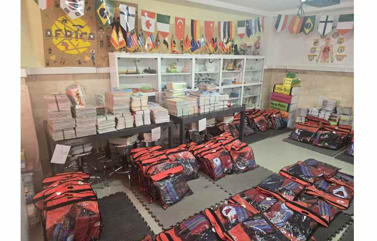 تحویل کتب، آماده سازی لباس فرم و مقدمات سال تحصیلی جدید 5