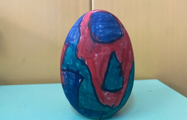 :تخم مرغ رنگی و زیبا نویسی 20