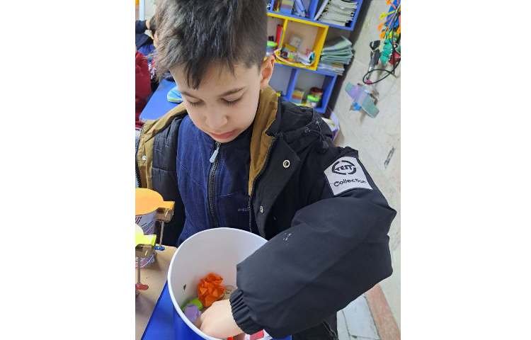 تدریس بازیافت و جداسازی زباله ها 4