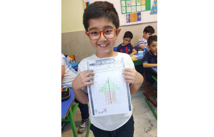 تدریس تقارن 8