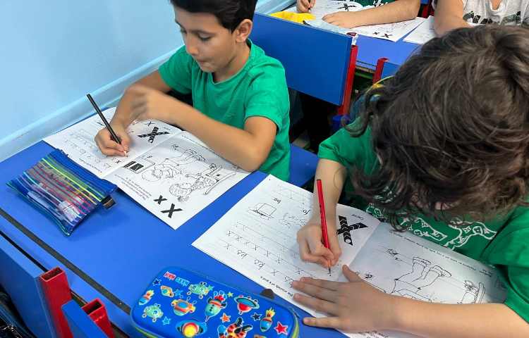 تدریس حرف جدید زبان انگلیسی 4