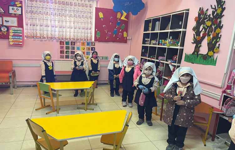 تدریس حرف Vv و لغات مرتبط 1