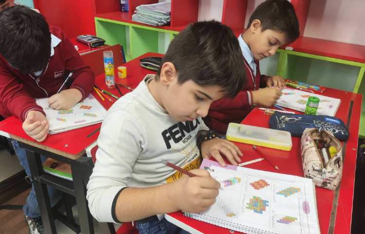 تدریس روش های نمادین فصل چهارم ریاضی