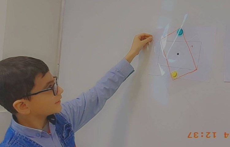 تدریس ریاضی : مبحث "تقارن مرکزی و چرخشی" 2