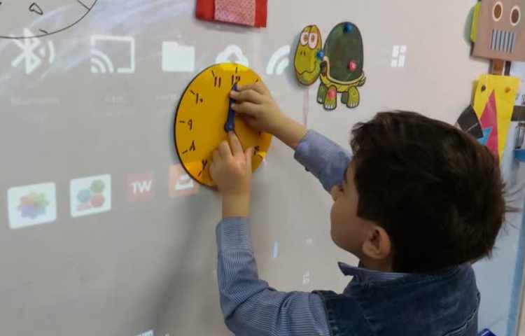 تدریس ساعت 4