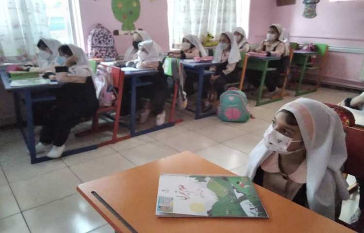 تدریس علوم به کمک فیلم آموزشی 2