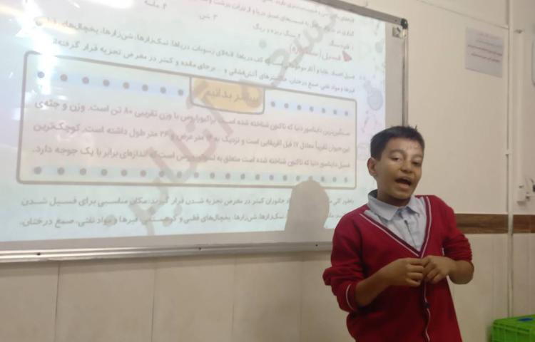 تدریس علوم توسط دانش‌آموزان طبق طرح معلم شو 4