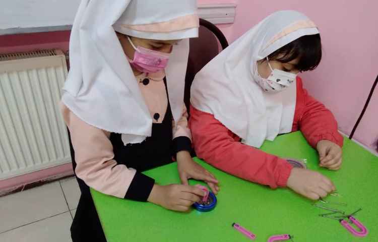 تدریس فصل آهنربا 8