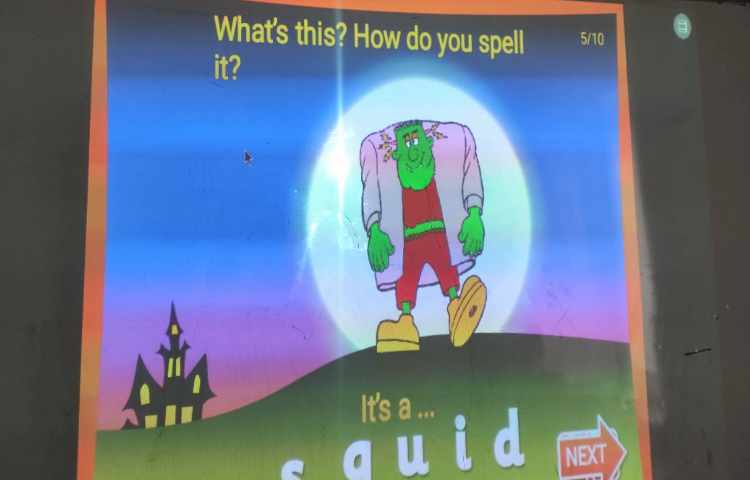 تدریس لغات جدید توسط بازی گروهی 3