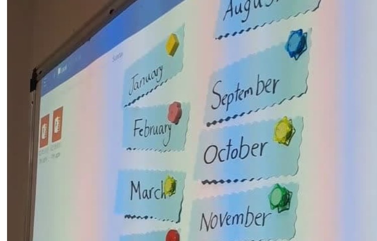 تدریس ماه ها و تمرین ترتیب آنها 4