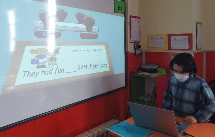 :تدریس مبحث writing با محوریت حروف اضافه 10