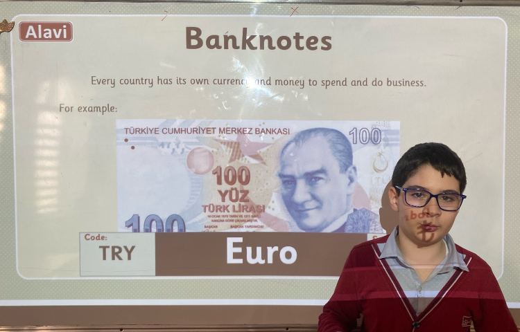 تدریس مبحث Currency