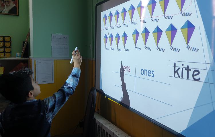 :تدریس مفهوم یکان و دهگان(ones و tens)، کلاس زمین 2