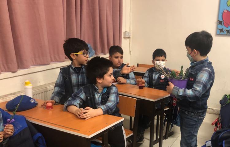 تدریس نشانه(اِ)