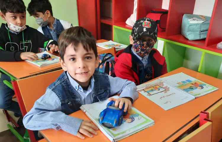 تدریس نشانه آ