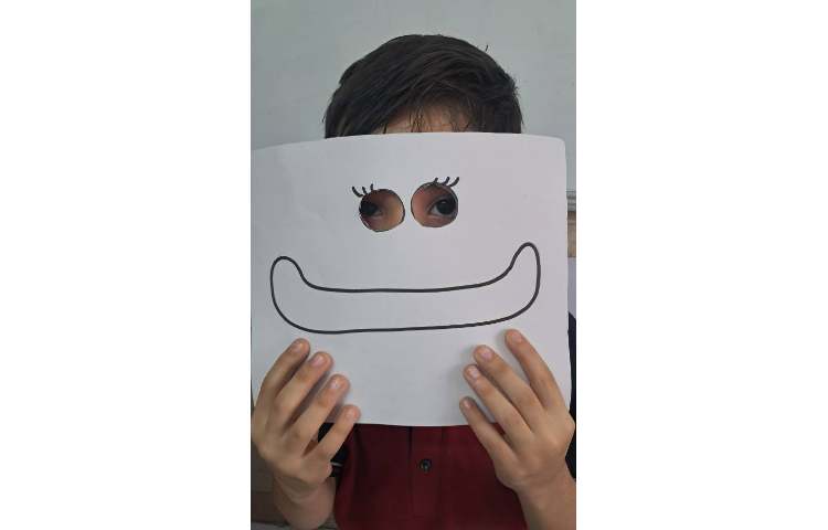 تدریس نشانه ت و تثبیت نقطه ها در بالای نشانه 3