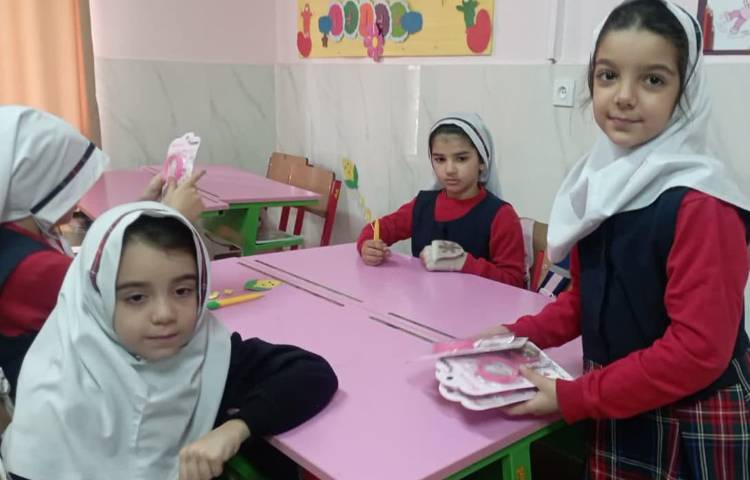 تدریس نشانه ذ 4