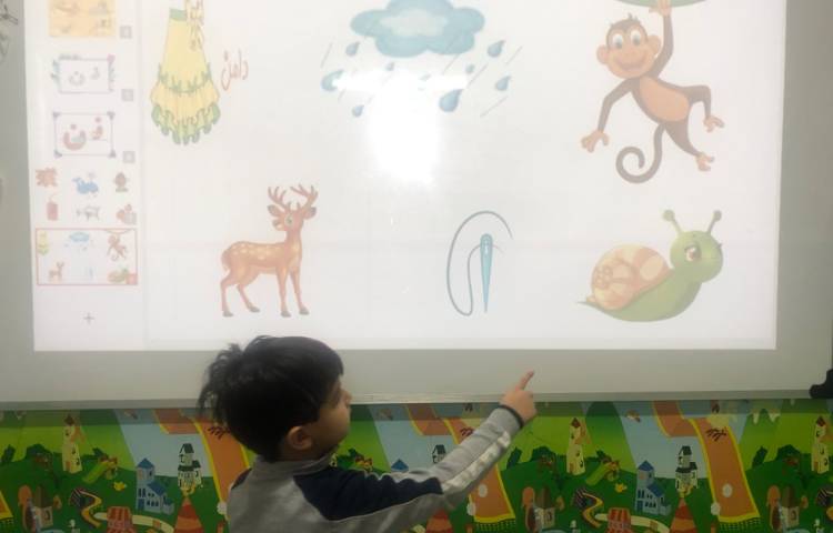 تدریس نشانه "ن" و کاردستی نهنگ