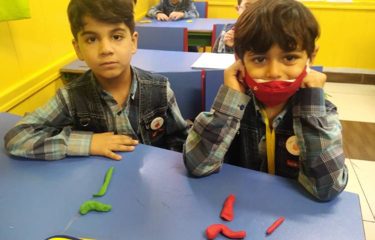 :تدریس نشانه ها و تثبیت یادگیری نشانه آ اول و ا آخر، کلاس پرتقال 7