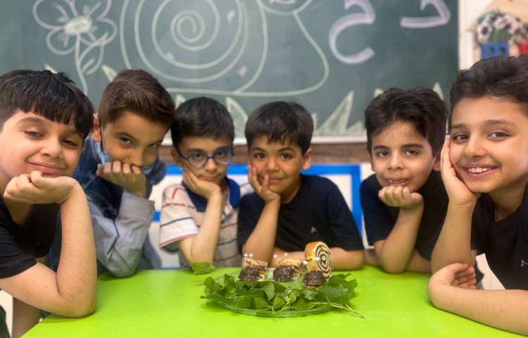 تدریس نشانه‌ی (ح) و درست کردن حلزون خوراکی 4