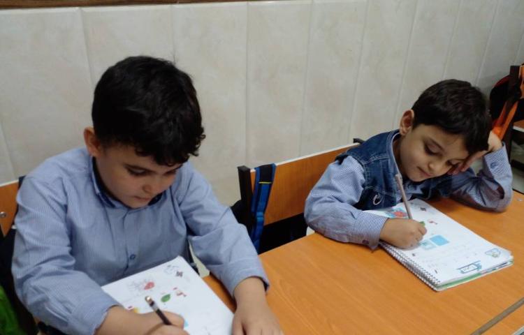 تدریس و تمرین نشانه‌ی آ 2