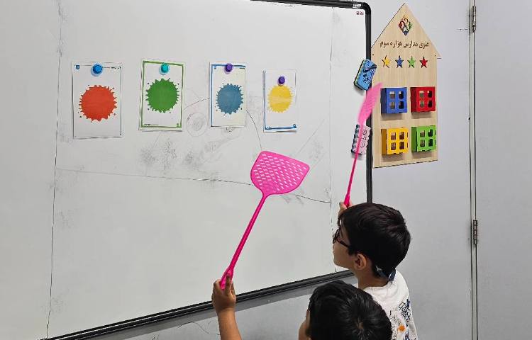 تدریس و تکرار و تمرین رنگ ها به همراه بازی 10