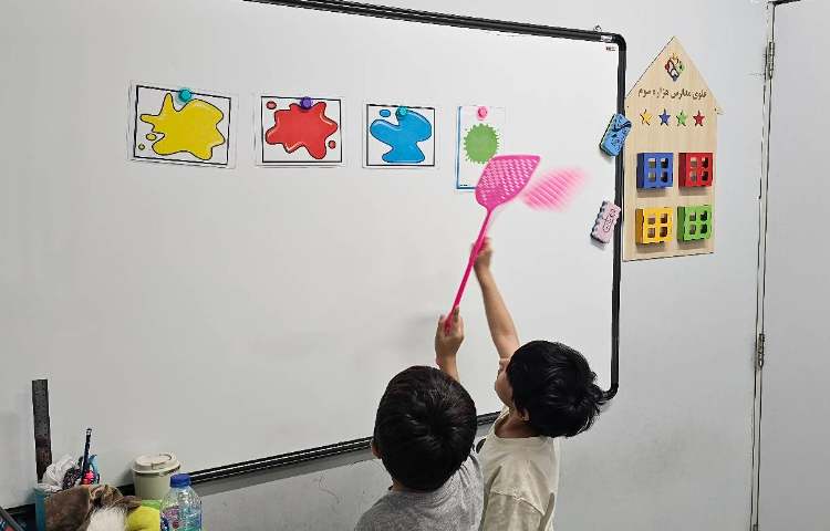 تدریس و تکرار و تمرین رنگ ها به همراه بازی 7