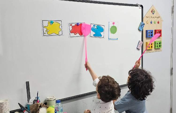 تدریس و تکرار و تمرین رنگ ها به همراه بازی 8