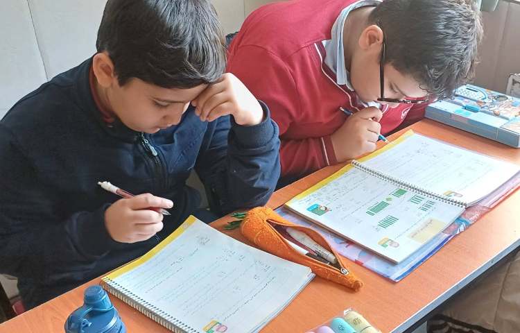 تدریس و حل تمرینهای ریاضی 4