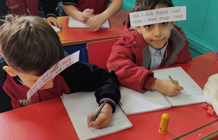 تدریس Dictation Time 1