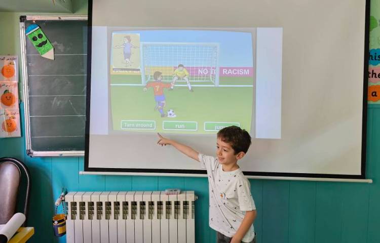 تدریس Actions game 2