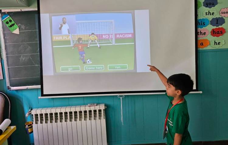 تدریس Actions game 3