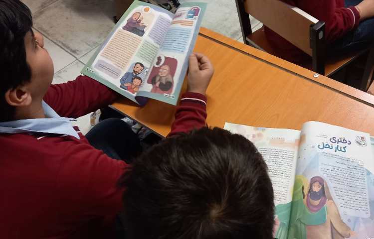 ترغیب دانش‌آموزان به کتابخوانی با هدف بهبود سواد خواندن 3