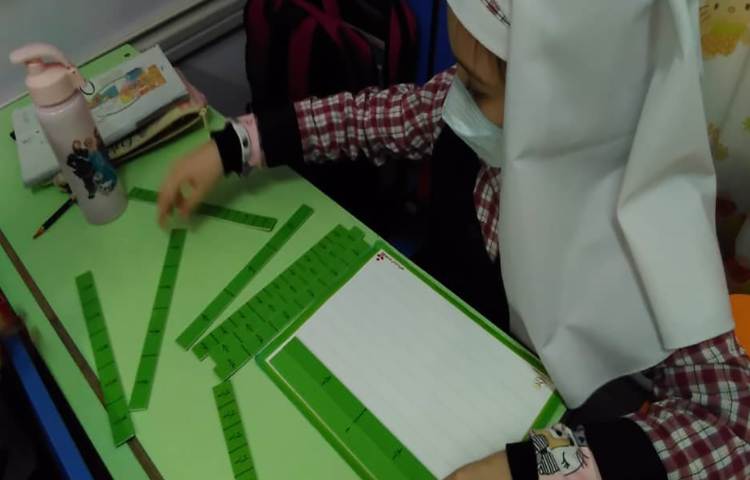 تساوی کسر بر روی محور با استفاده از دست ورزی 1