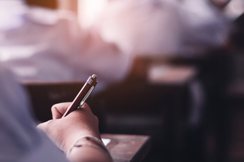 عدم برگزاری آزمون‌های استاندارد ملی جهت ارزیابی دانش‌آموزان کشور