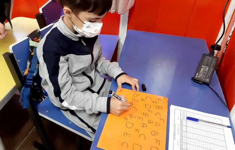 تشخیص حروف به همراه بازی 1