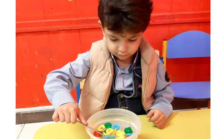 تشخیص حروف همراه با بازی 1