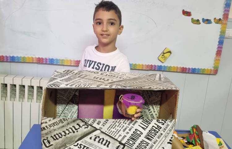 تشخیص خوراکی ها با استفاده از حس لامسه و گفتن اسم آنها 1