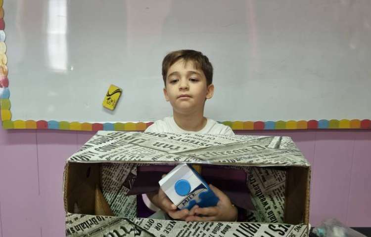 تشخیص خوراکی ها با استفاده از حس لامسه و گفتن اسم آنها 10