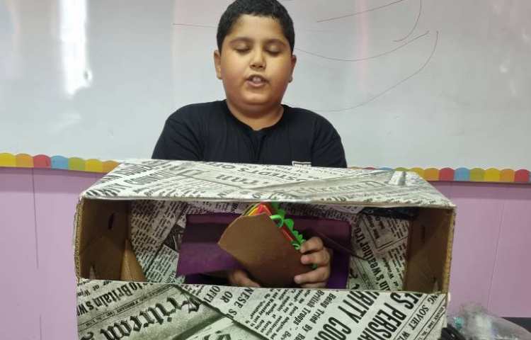 تشخیص خوراکی ها با استفاده از حس لامسه و گفتن اسم آنها 11